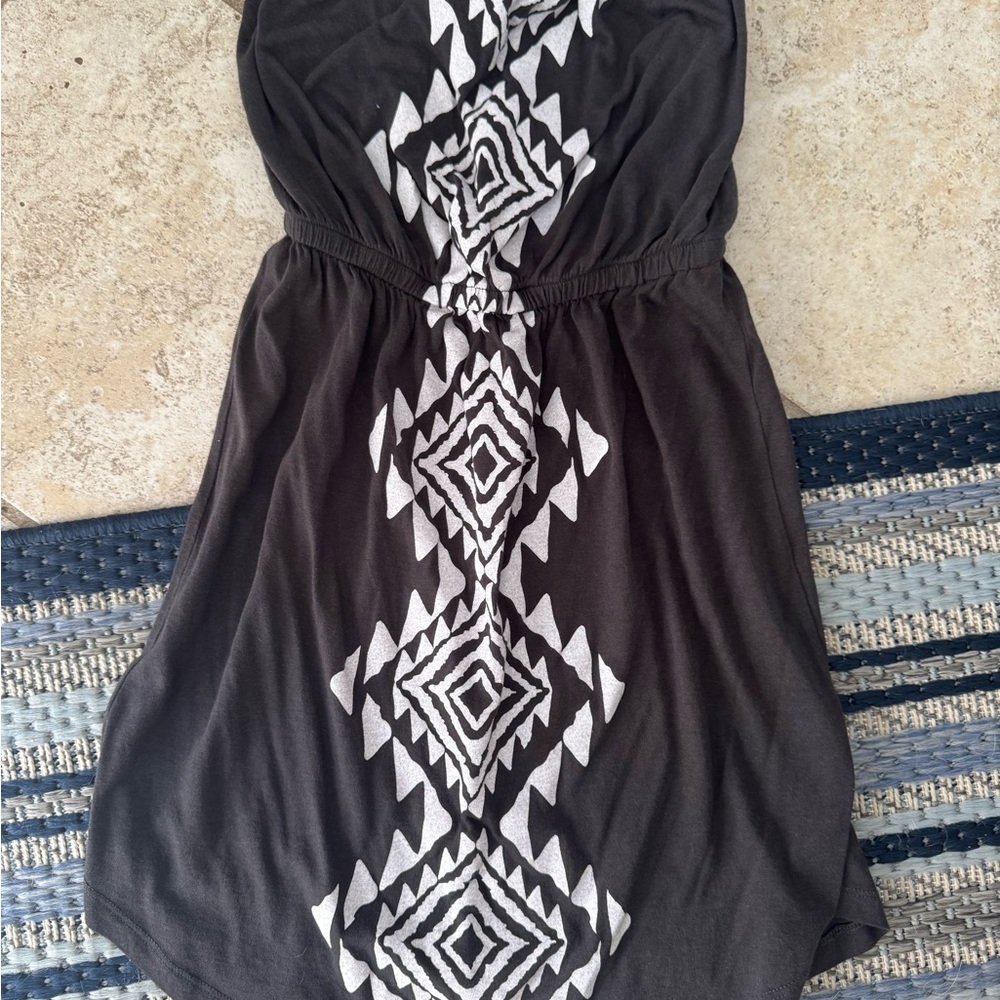 Billabong Black and White strapless dress